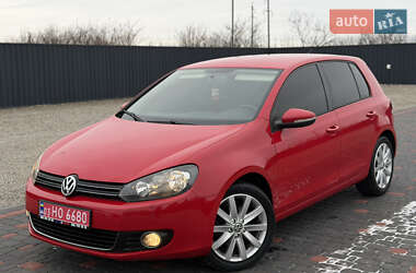 Хетчбек Volkswagen Golf 2011 в Береговому