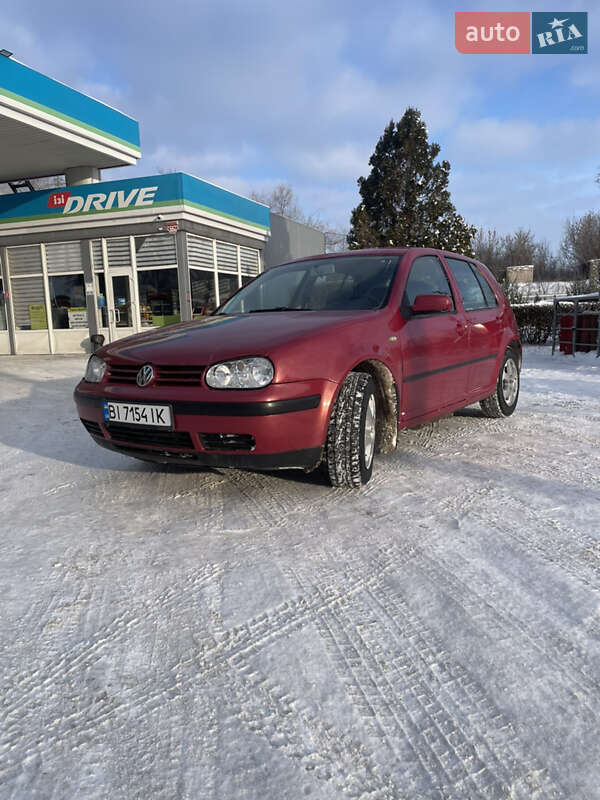 Volkswagen Golf 2000