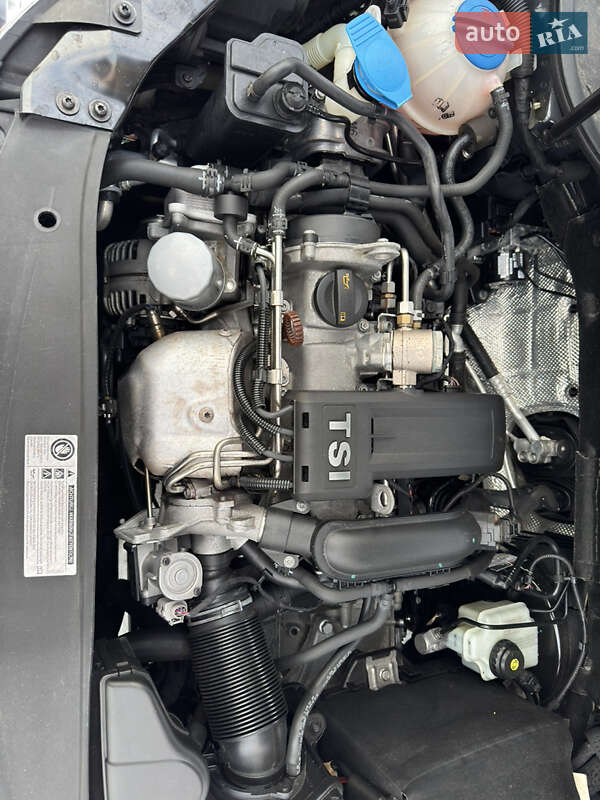 Универсал Volkswagen Golf 2012 в Калуше