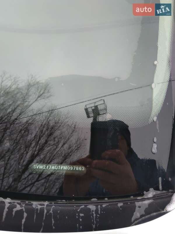 Хэтчбек Volkswagen Golf 2015 в Новоднестровске