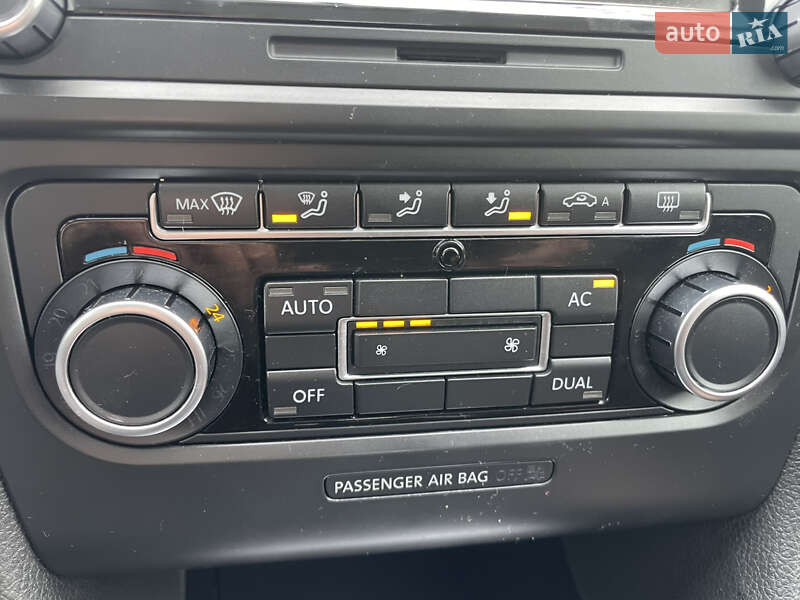 Хэтчбек Volkswagen Golf 2009 в Хмельницком