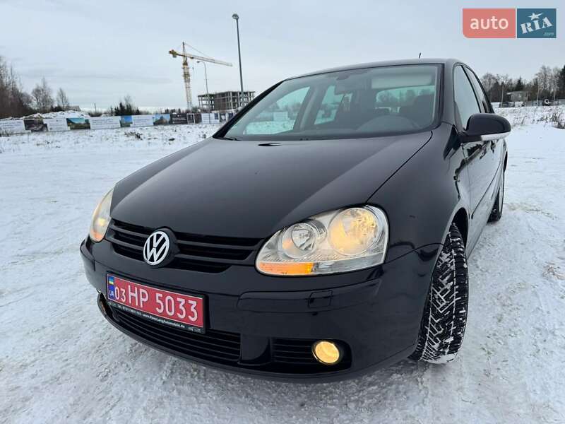 Хетчбек Volkswagen Golf 2008 в Львові
