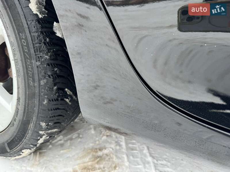 Хетчбек Volkswagen Golf 2008 в Львові