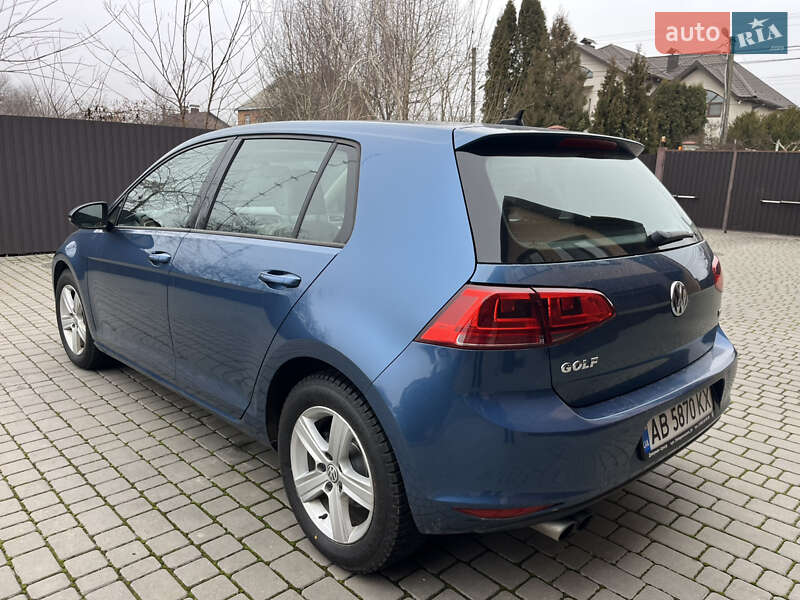 Хетчбек Volkswagen Golf 2017 в Вінниці