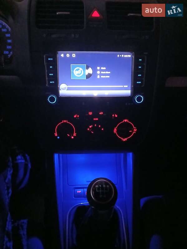 Хетчбек Volkswagen Golf 2006 в Тернополі