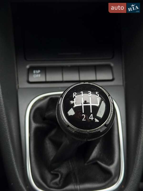 Хетчбек Volkswagen Golf 2010 в Вінниці