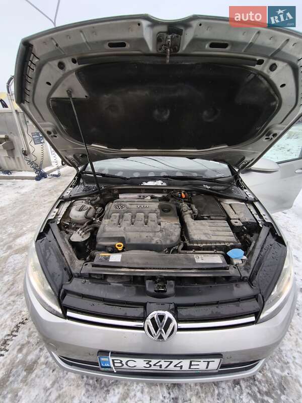 Універсал Volkswagen Golf 2014 в Львові