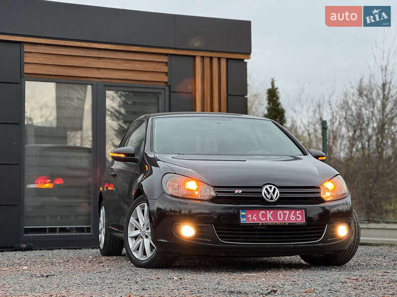 Хетчбек Volkswagen Golf 2010 в Дрогобичі