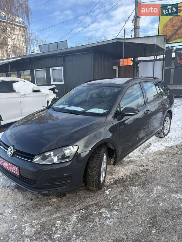Универсал Volkswagen Golf 2016 в Тернополе