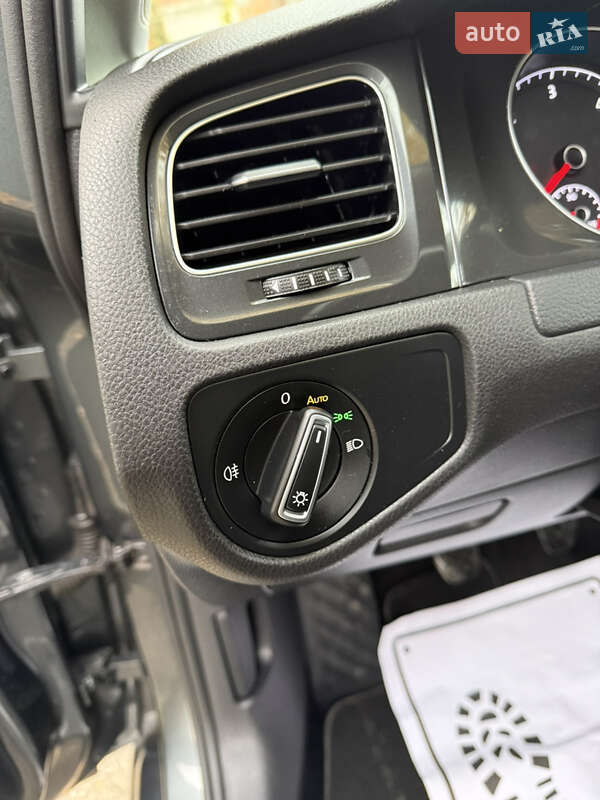 Універсал Volkswagen Golf 2018 в Хмельницькому