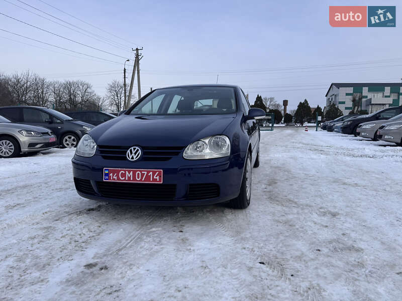Хетчбек Volkswagen Golf 2007 в Звенигородці