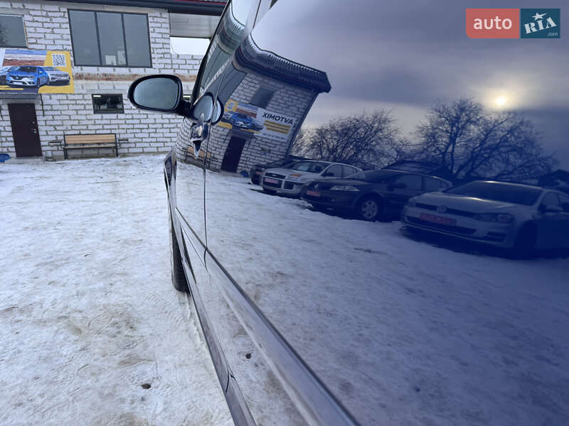 Хетчбек Volkswagen Golf 2007 в Звенигородці