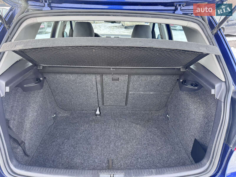 Хетчбек Volkswagen Golf 2007 в Звенигородці