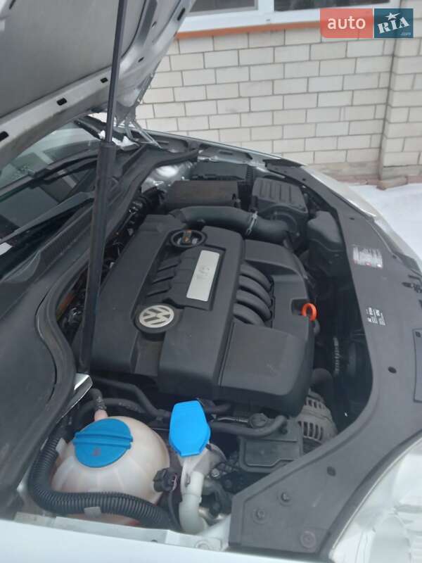 Хэтчбек Volkswagen Golf 2007 в Луцке