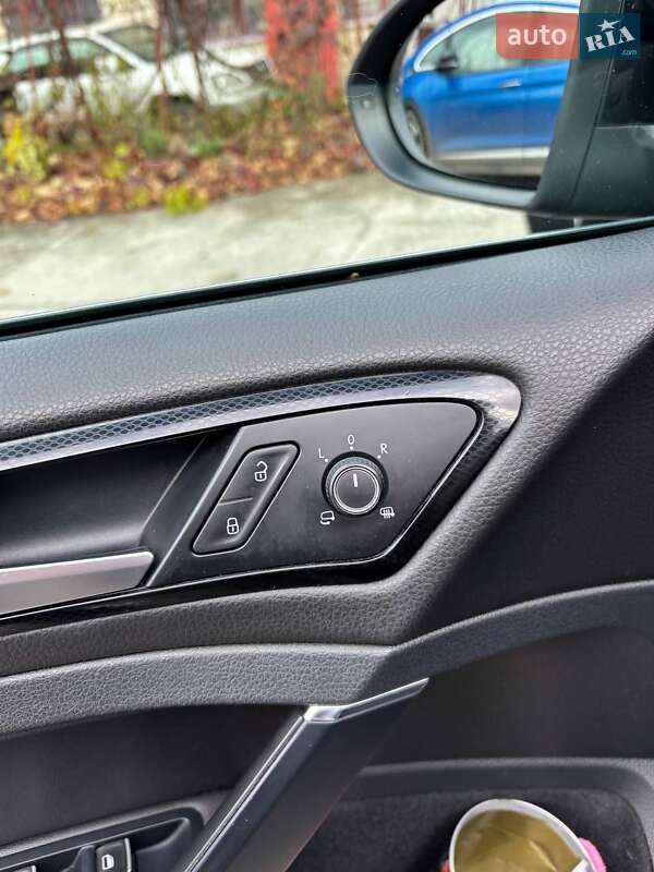 Универсал Volkswagen Golf 2013 в Глыбокой