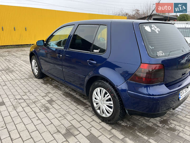 Хетчбек Volkswagen Golf 1999 в Шепетівці