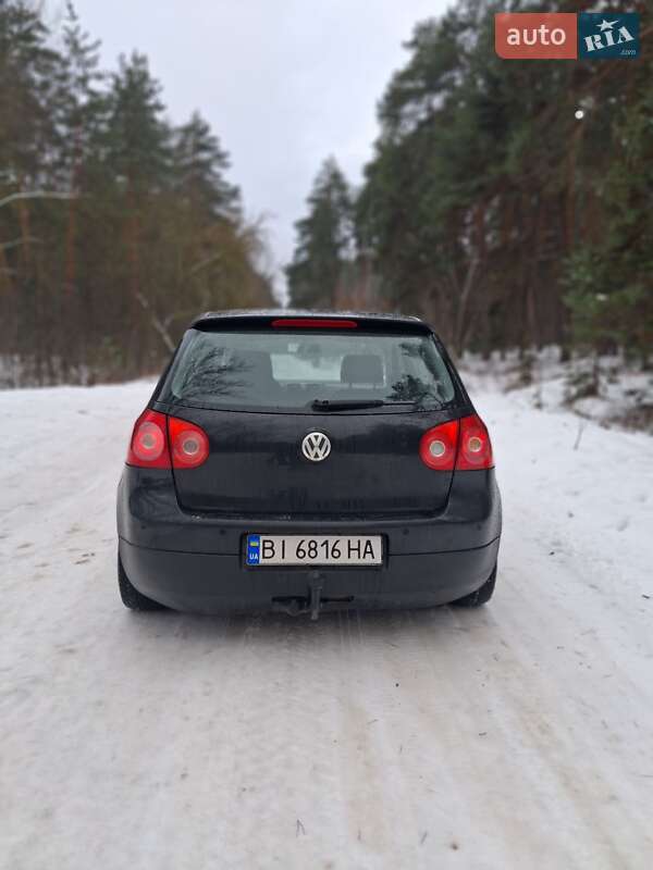 Хэтчбек Volkswagen Golf 2004 в Ахтырке фото 3 Хэтчбек Volkswagen Golf 2004 в Ахтырке