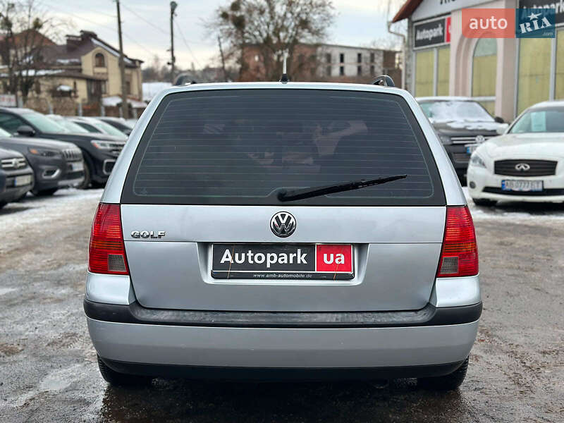 Універсал Volkswagen Golf 2002 в Вінниці