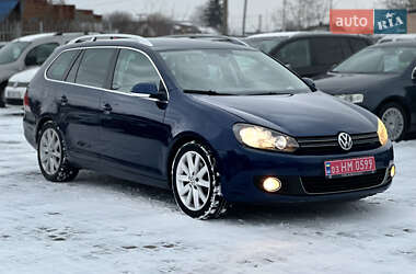 Универсал Volkswagen Golf 2011 в Староконстантинове