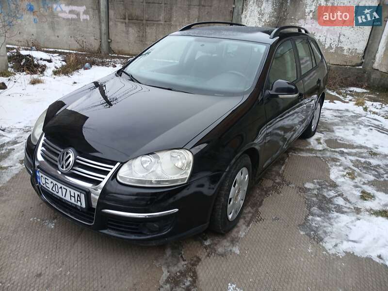 Универсал Volkswagen Golf 2009 в Черновцах
