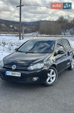 Хетчбек Volkswagen Golf 2012 в Перечині