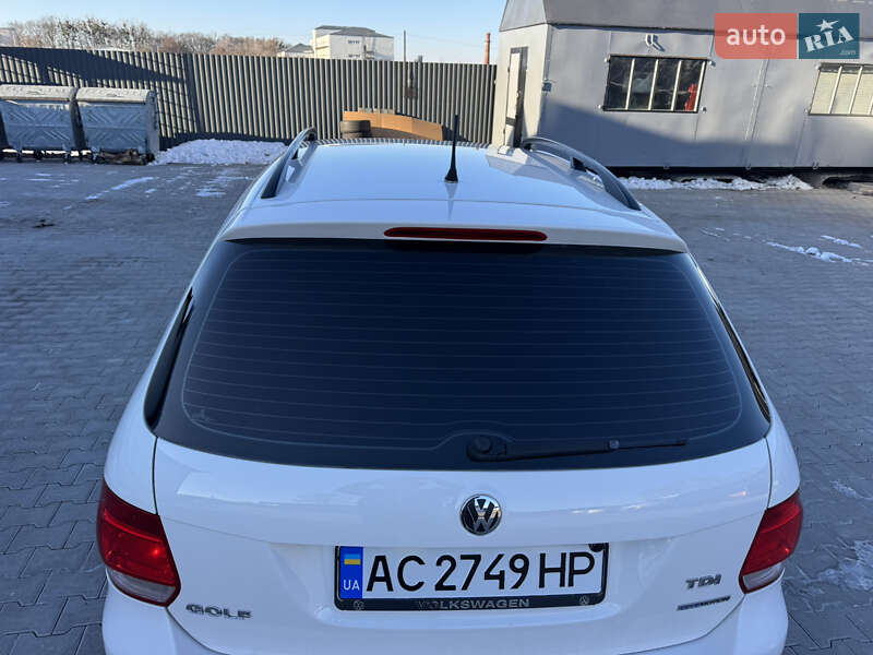 Універсал Volkswagen Golf 2009 в Володимирі