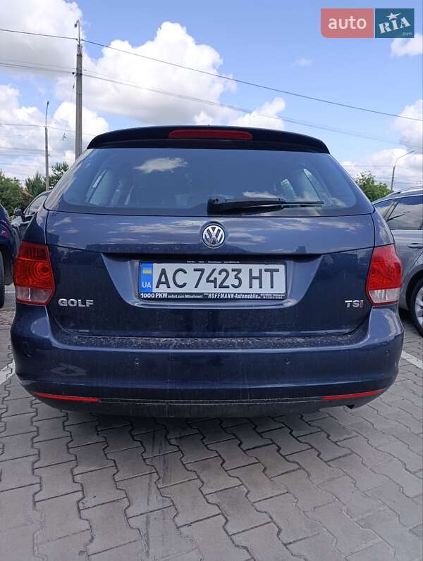 Універсал Volkswagen Golf 2009 в Луцьку