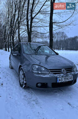 Хетчбек Volkswagen Golf 2008 в Вінниці