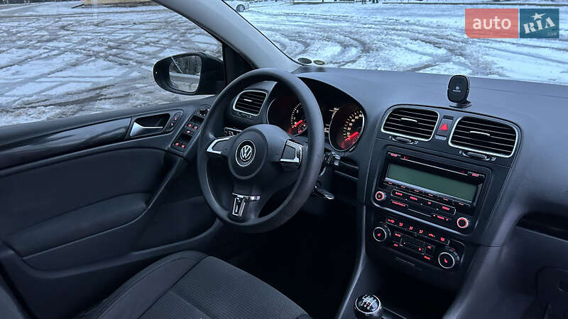 Хетчбек Volkswagen Golf 2008 в Кривому Розі