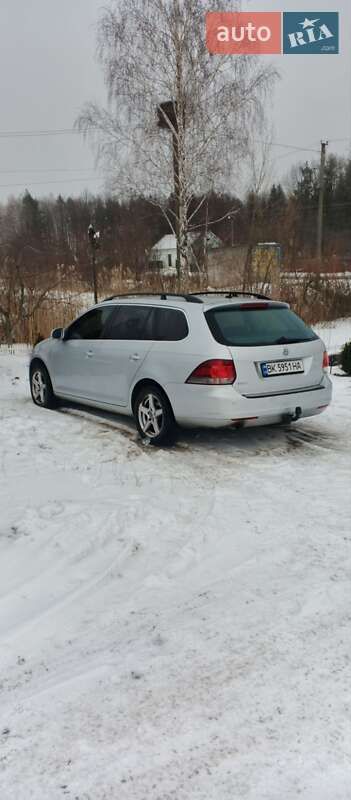 Volkswagen Golf 2010