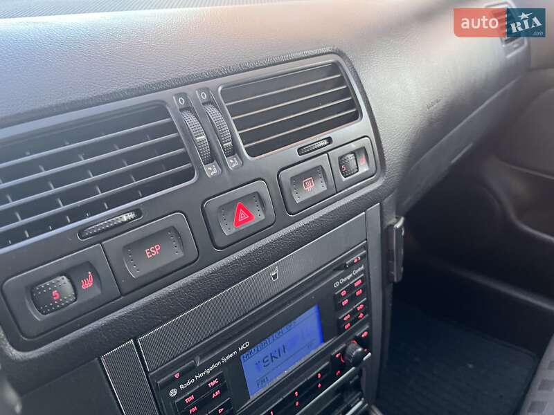 Універсал Volkswagen Golf 2006 в Тернополі