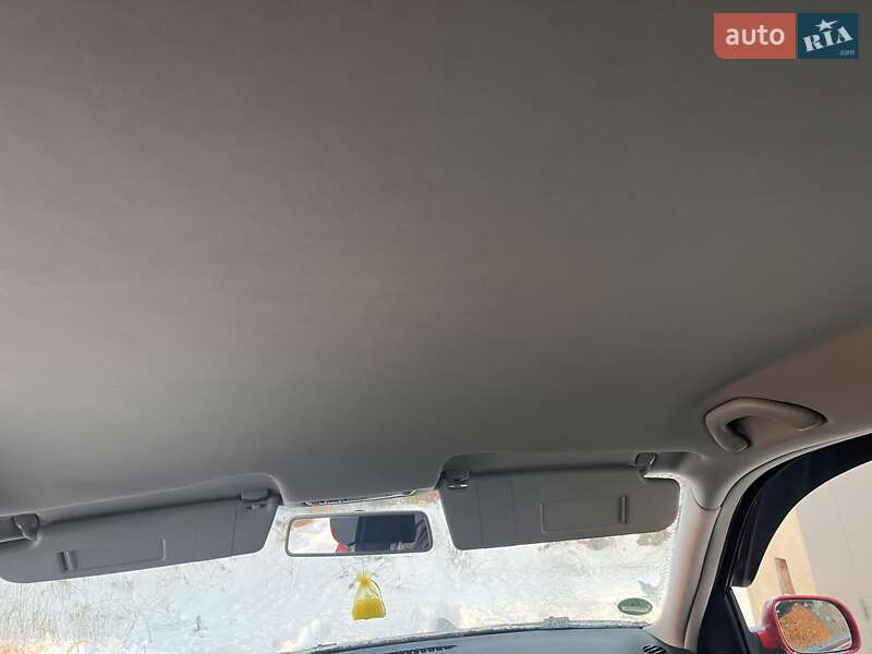 Універсал Volkswagen Golf 2006 в Тернополі