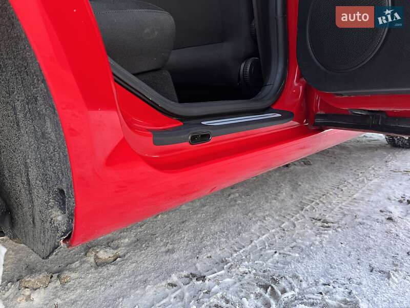 Універсал Volkswagen Golf 2006 в Тернополі