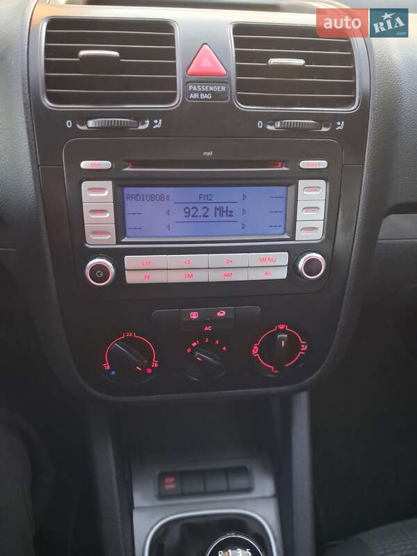 Универсал Volkswagen Golf 2008 в Дубно фото 27 Универсал Volkswagen Golf 2008 в Дубно