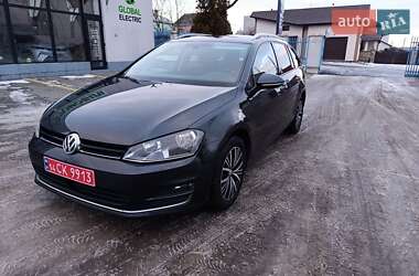 Универсал Volkswagen Golf 2016 в Ивано-Франковске