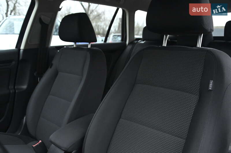 Универсал Volkswagen Golf 2010 в Бердичеве фото 19 Универсал Volkswagen Golf 2010 в Бердичеве