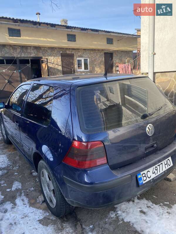 Хетчбек Volkswagen Golf 2001 в Львові фото 2 Хетчбек Volkswagen Golf 2001 в Львові