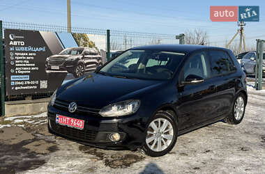 Хэтчбек Volkswagen Golf 2012 в Ровно
