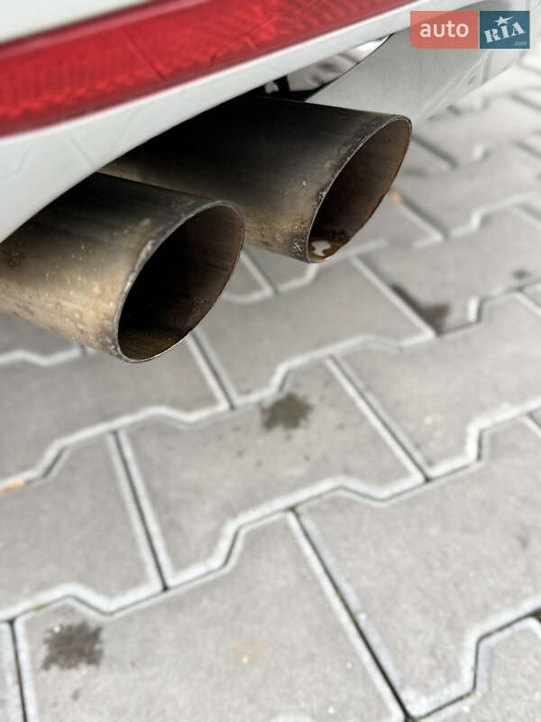 Універсал Volkswagen Golf 2011 в Володимирі