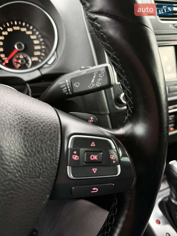 Універсал Volkswagen Golf 2011 в Володимирі