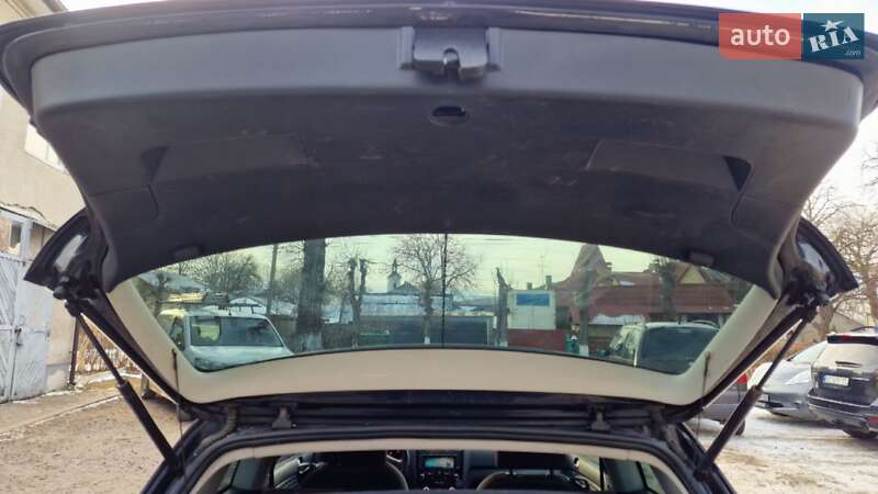 Хэтчбек Volkswagen Golf 2006 в Старом Самборе фото 41 Хэтчбек Volkswagen Golf 2006 в Старом Самборе