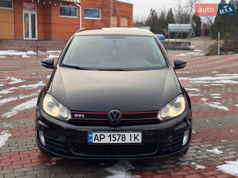 Хэтчбек Volkswagen Golf 2009 в Запорожье