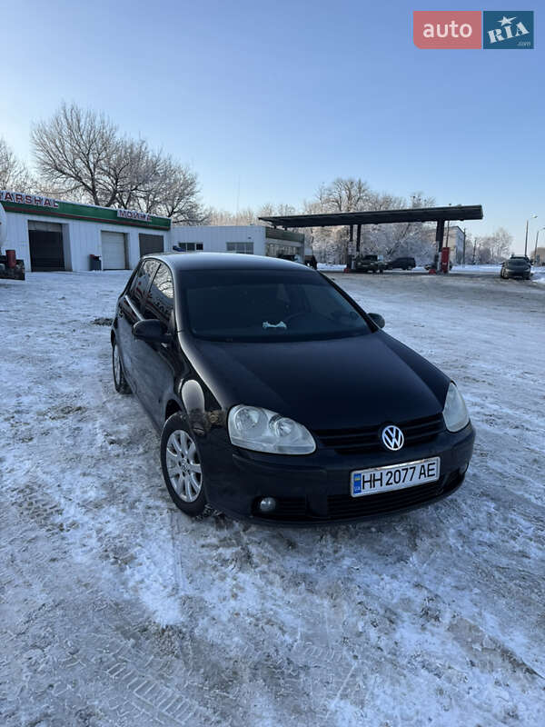 Volkswagen Golf 2004