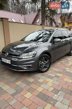 Универсал Volkswagen Golf 2017 в Виноградове