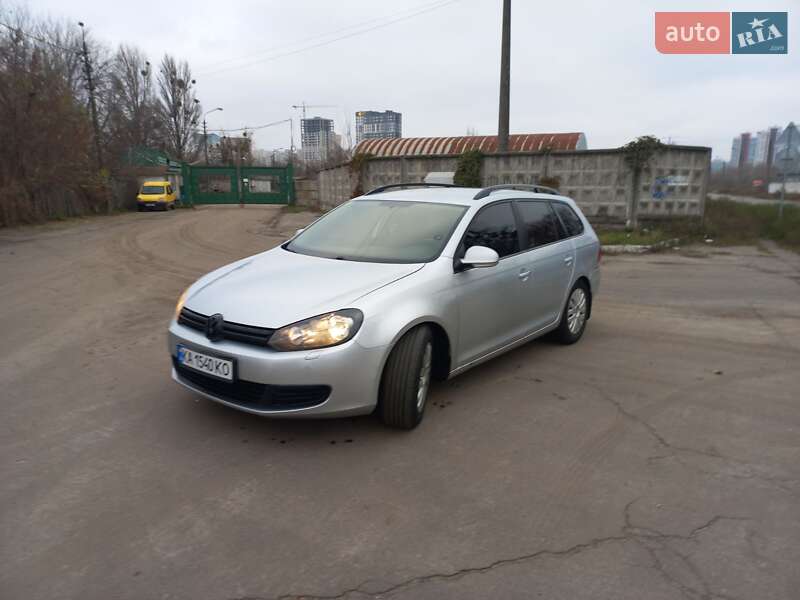 Универсал Volkswagen Golf 2011 в Киеве фото Универсал Volkswagen Golf 2011 в Киеве
