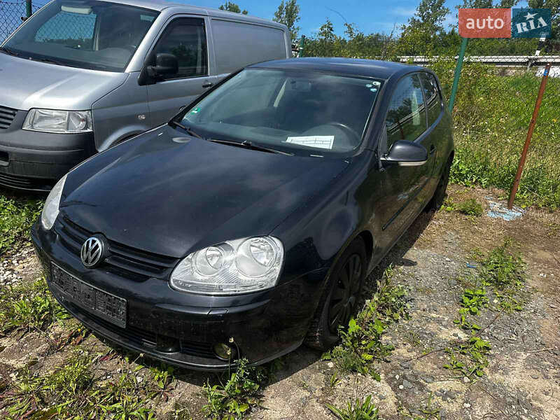 Хетчбек Volkswagen Golf 2007 в Луцьку
