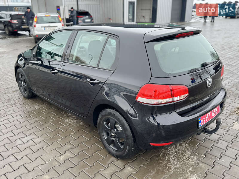 Хэтчбек Volkswagen Golf 2009 в Владимире