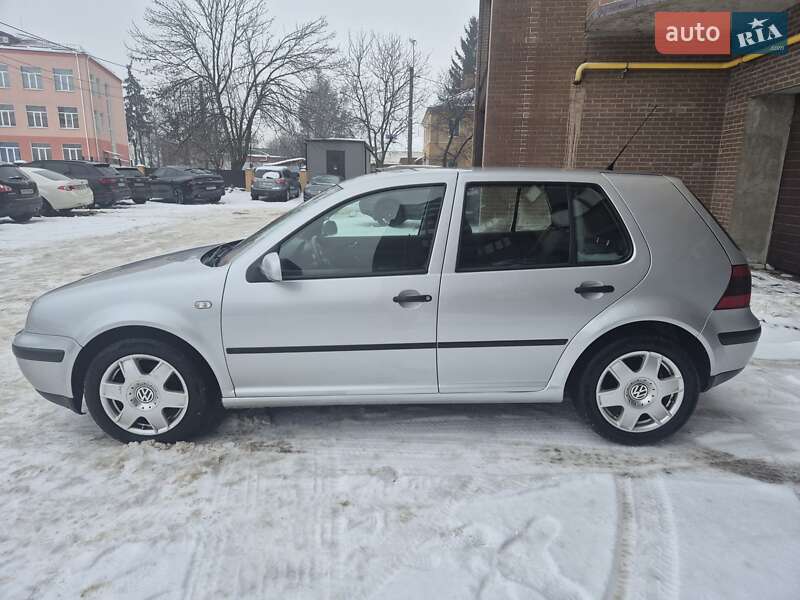 Хэтчбек Volkswagen Golf 2002 в Бердичеве фото 5 Хэтчбек Volkswagen Golf 2002 в Бердичеве