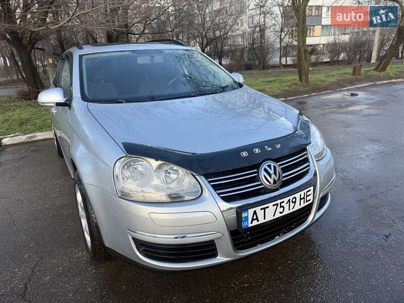 Универсал Volkswagen Golf 2008 в Запорожье