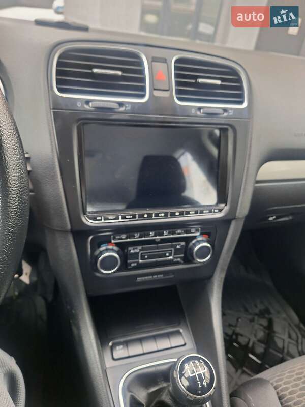 Хэтчбек Volkswagen Golf 2010 в Ивано-Франковске фото 51 Хэтчбек Volkswagen Golf 2010 в Ивано-Франковске